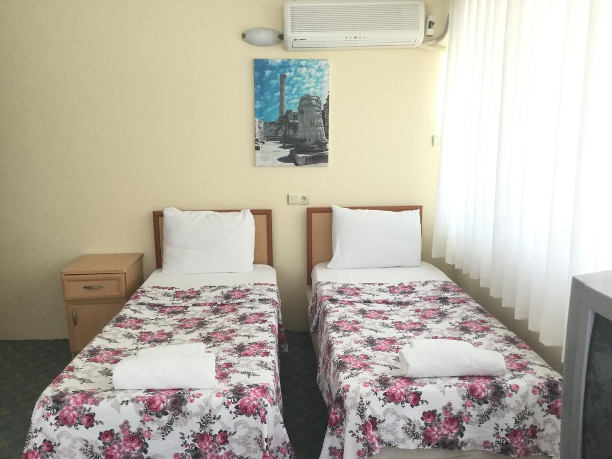 Kent Hotel Didim Buitenkant foto